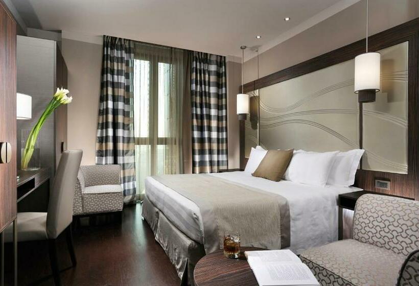 اتاق لوکس, Uptown Palace