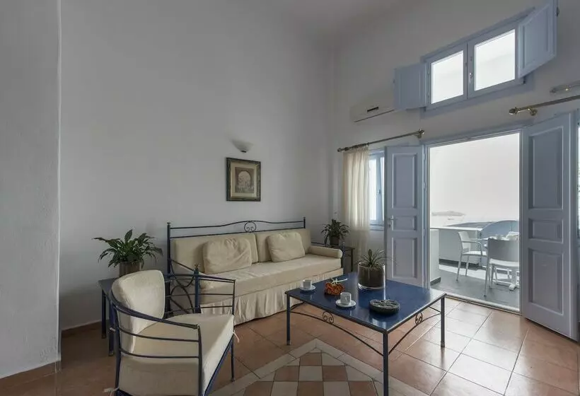 سوئیت با چشمانداز, Kastro Suites