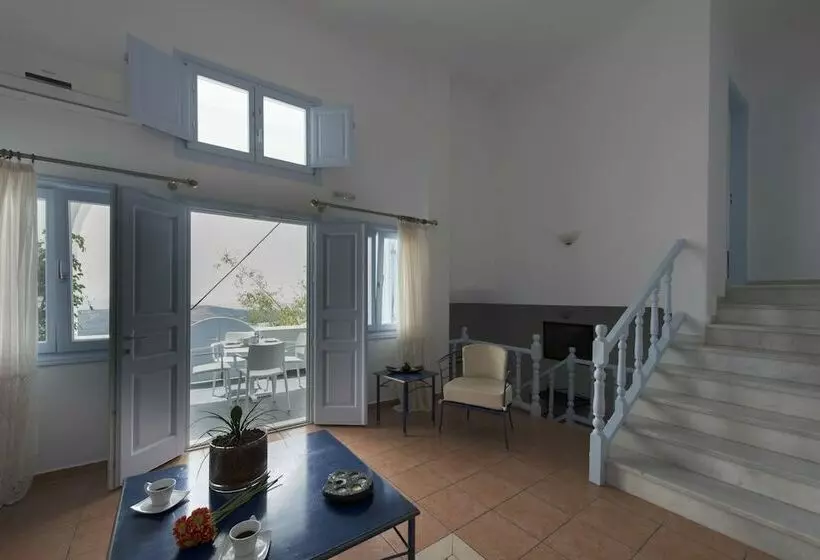 سوئیت با چشمانداز, Kastro Suites