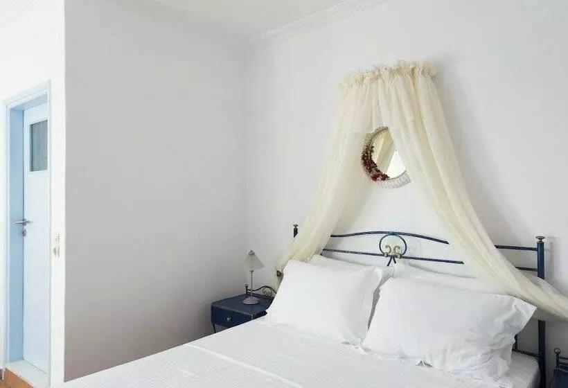 سوئیت با چشمانداز, Kastro Suites