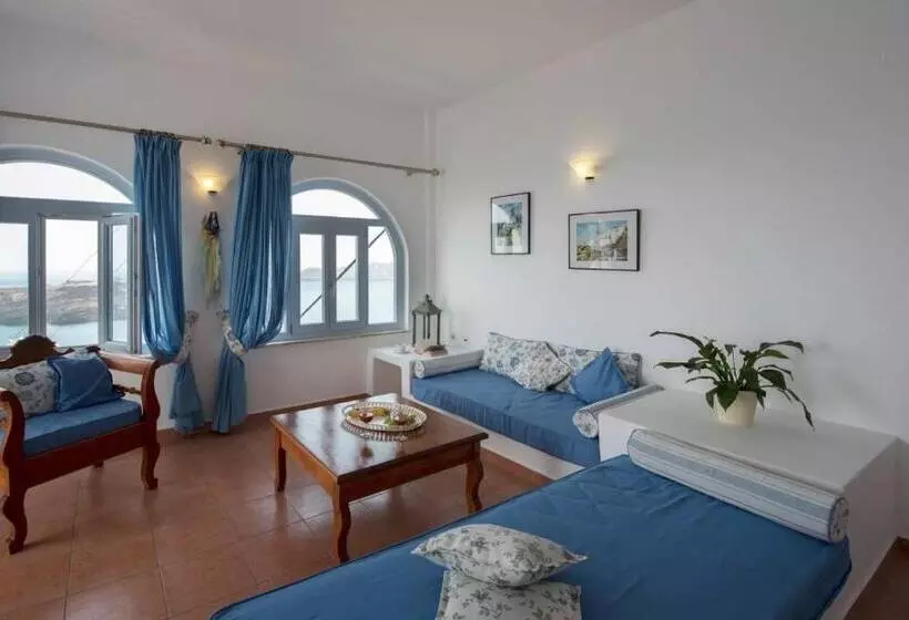 Superior suite with view, Kastro Suites