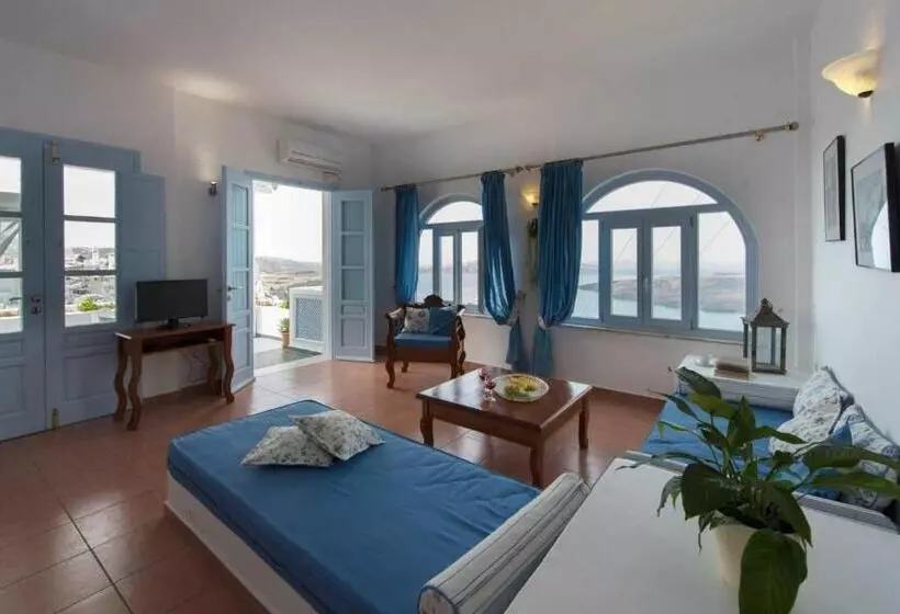 Superior suite with view, Kastro Suites