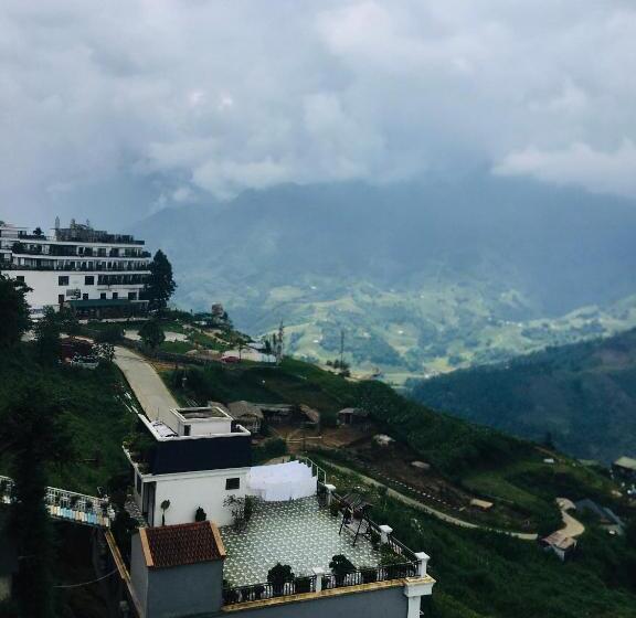اتاق استاندارد با چشمانداز کوهستان, Black Hmong View