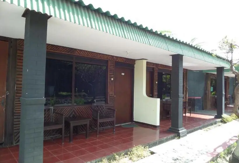 Standard Trippelrum, Bromo Permai 1