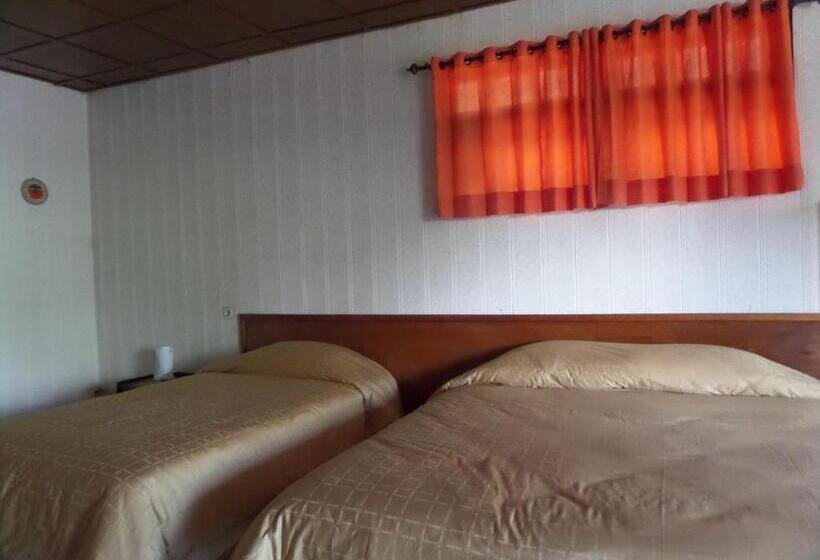 Трехместный Номер Deluxe, Bromo Permai 1