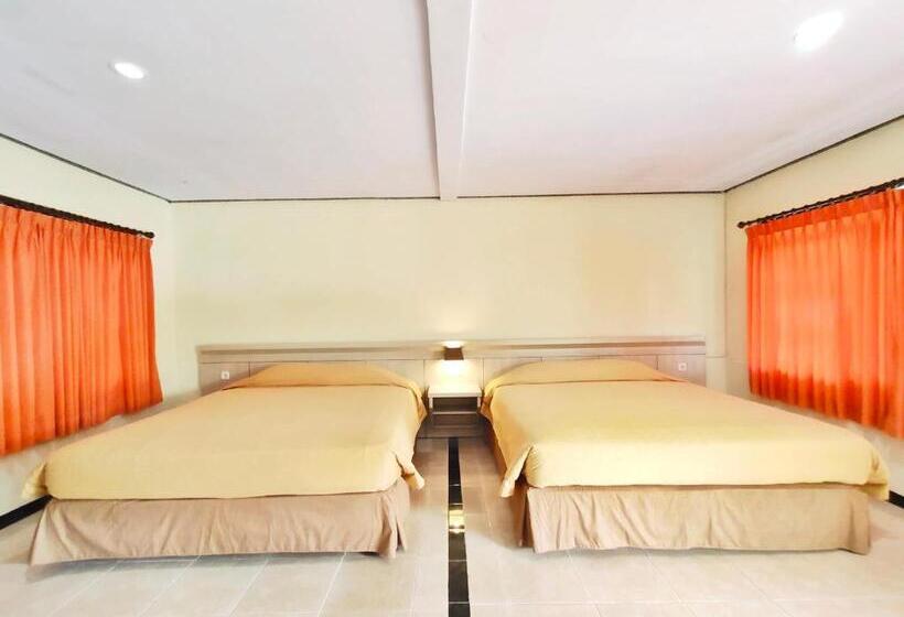 패밀리 룸, Bromo Permai 1