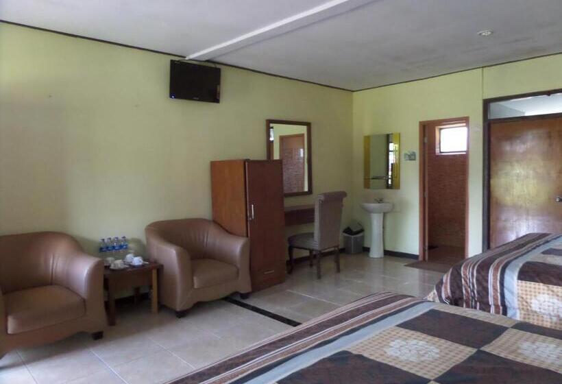 패밀리 룸, Bromo Permai 1