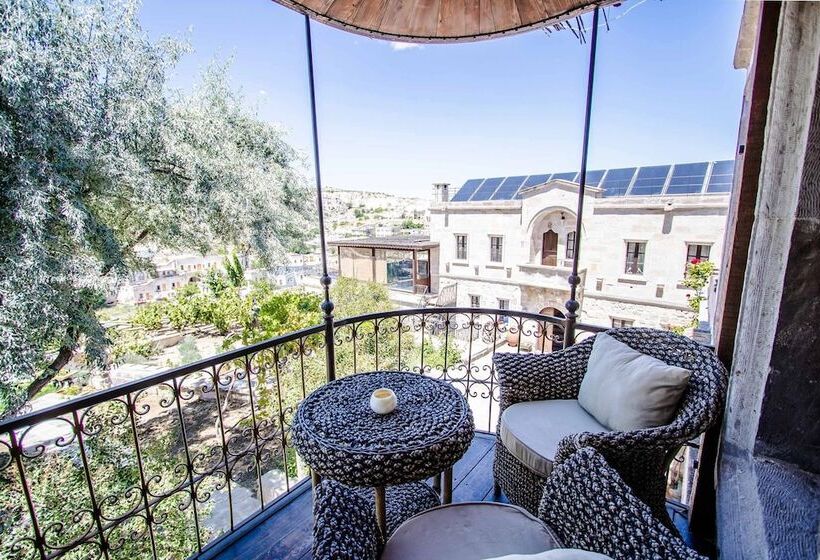 سوئیت با تخت بزرگ, Kelebek Special Cave Hotel & Spa