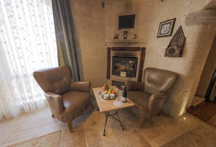 سوئیت با تخت بزرگ, Kelebek Special Cave Hotel & Spa