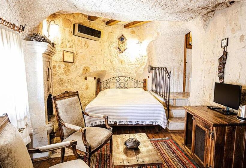 Полулюкс, Kelebek Special Cave Hotel & Spa