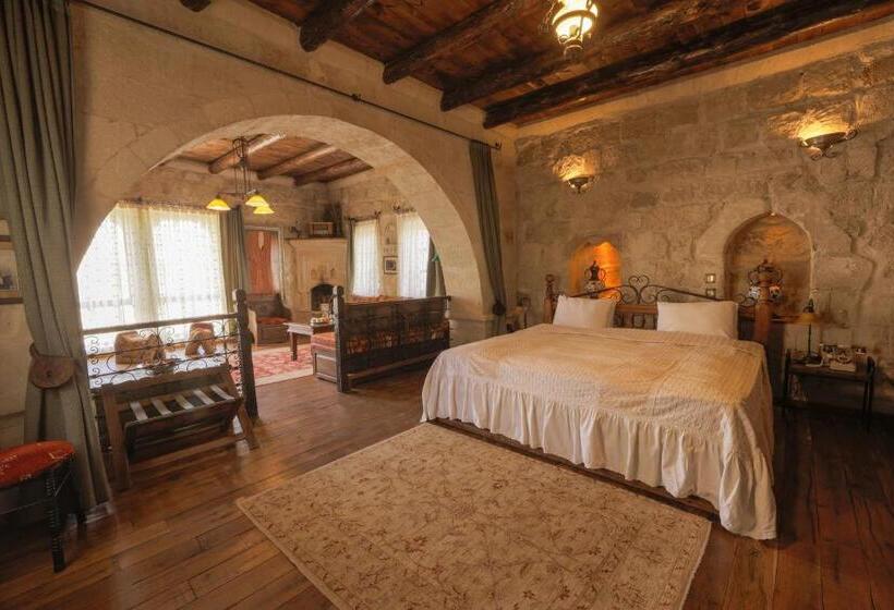 سوئیت با تخت بزرگ, Kelebek Special Cave Hotel & Spa