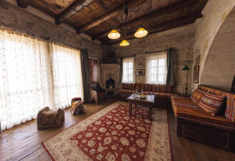 سوئیت با تخت بزرگ, Kelebek Special Cave Hotel & Spa