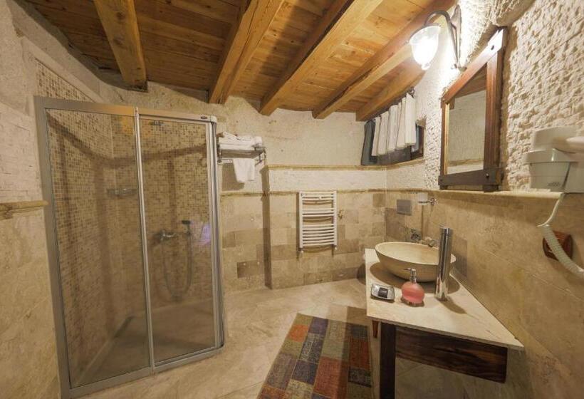 اتاق خانوادگی, Kelebek Special Cave Hotel & Spa