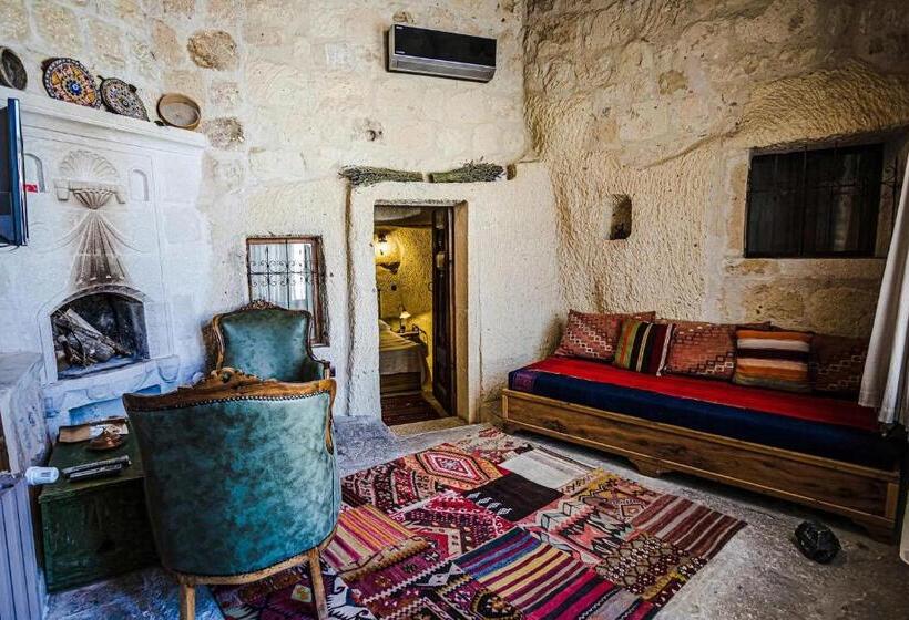 اتاق خانوادگی, Kelebek Special Cave Hotel & Spa