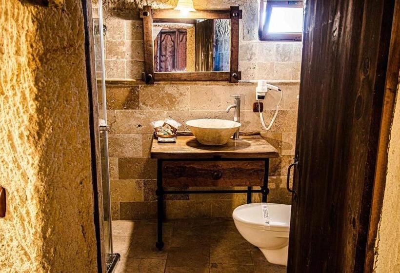 Полулюкс, Kelebek Special Cave Hotel & Spa
