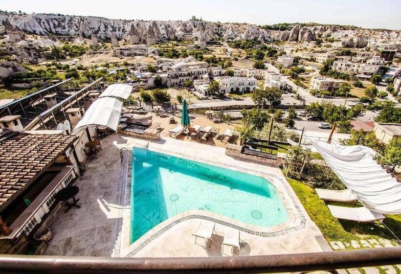 سوئیت با تخت بزرگ, Kelebek Special Cave Hotel & Spa