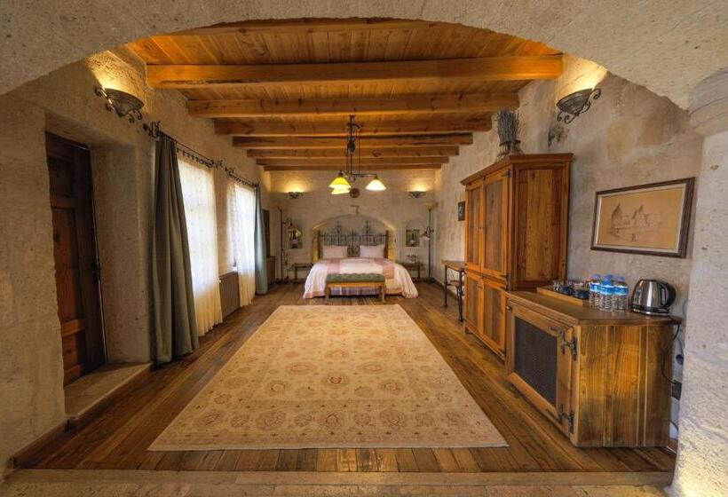 سوئیت با تخت بزرگ, Kelebek Special Cave Hotel & Spa