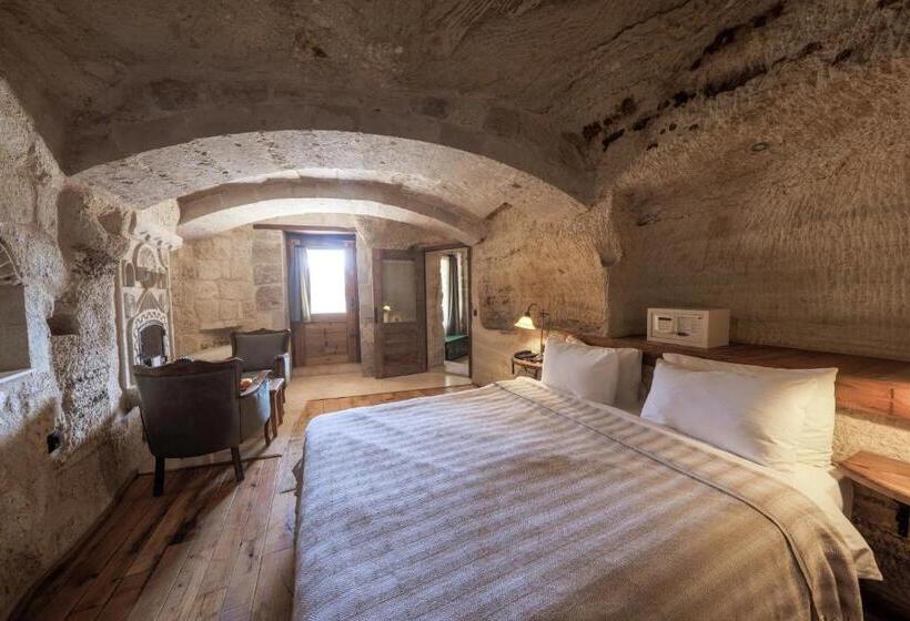 اتاق خانوادگی, Kelebek Special Cave Hotel & Spa