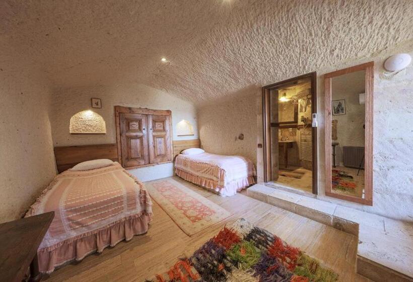 اتاق خانوادگی, Kelebek Special Cave Hotel & Spa