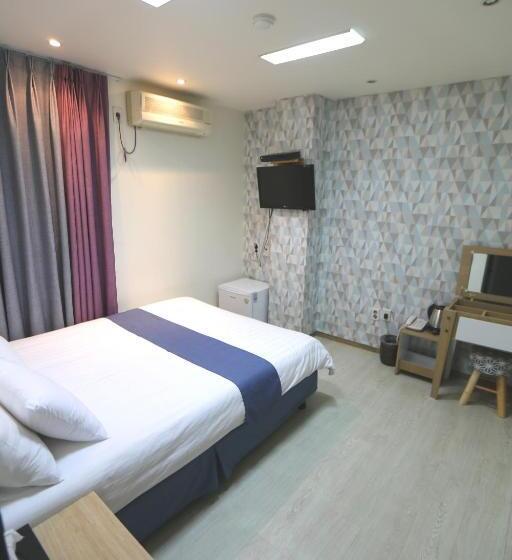 スタンダードルーム, Must Stay Hotel Myeongdong