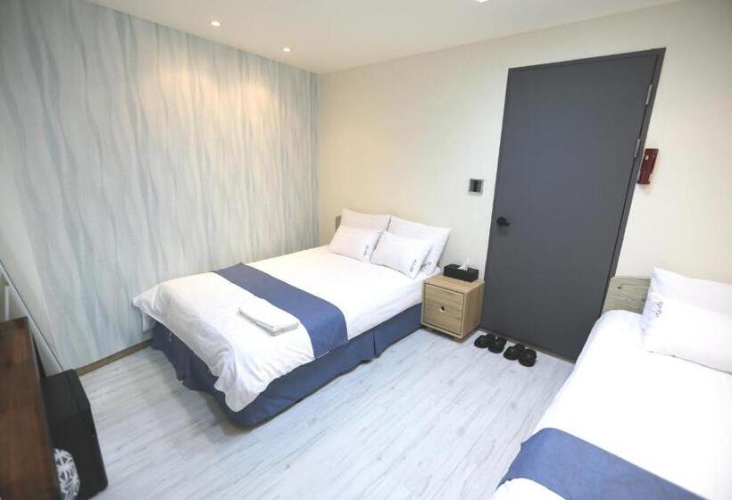 スタンダードトリプルルーム, Must Stay Hotel Myeongdong