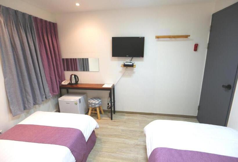 标准间, Must Stay Hotel Myeongdong