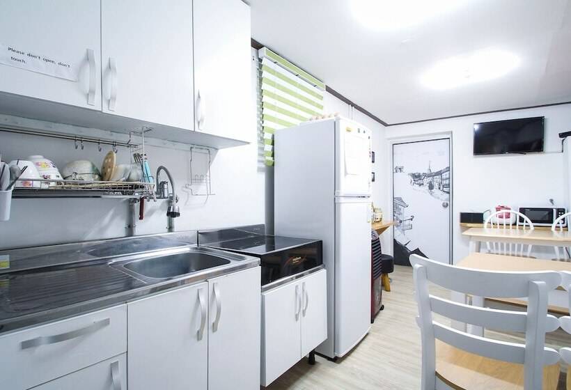 スタンダードトリプルルーム, Must Stay Hotel Myeongdong