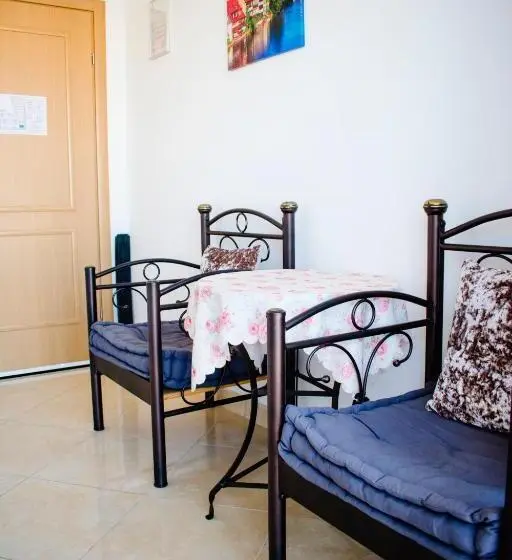 スタンダードルーム, Nikolakakis Rooms Lavrio