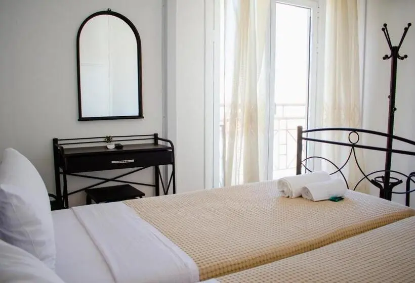 スタンダードルーム, Nikolakakis Rooms Lavrio