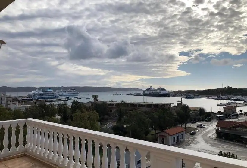海の見える１ベッドルームアパートメント, Nikolakakis Rooms Lavrio