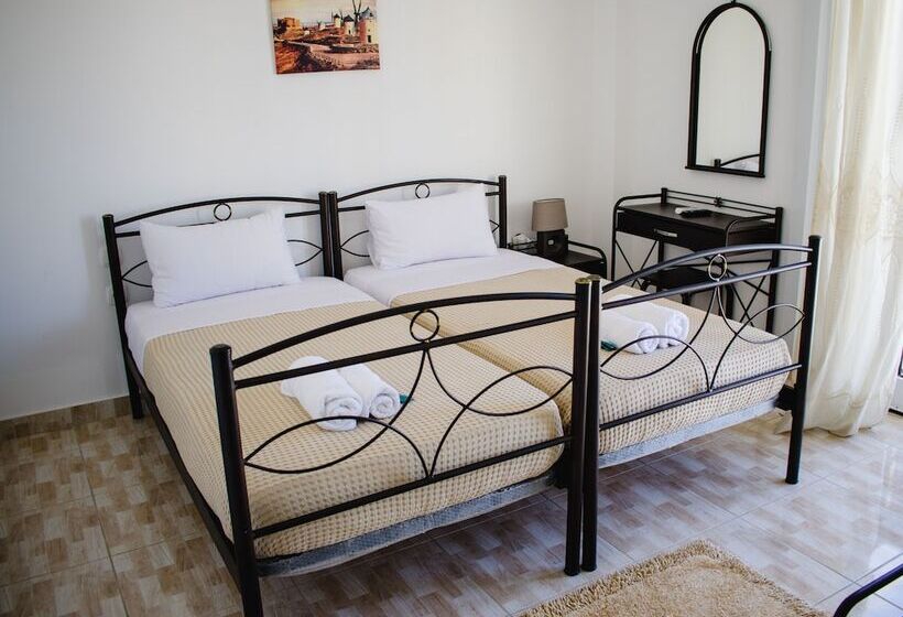 اتاق استاندارد با بالکن, Nikolakakis Rooms Lavrio