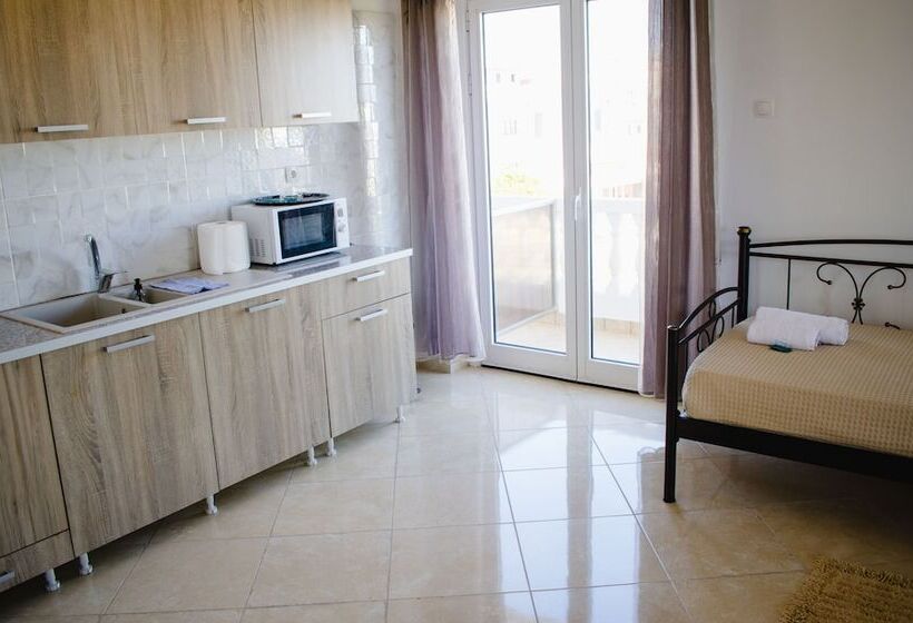 شقة 3 غرف, Nikolakakis Rooms Lavrio