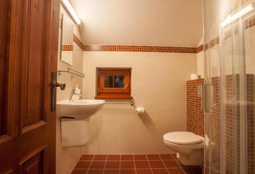 标准间, Penzion Motyl