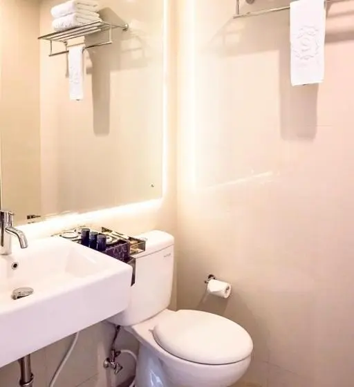 Delüks Oda, Savero Hotel Depok