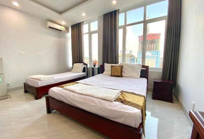 اتاق ساده سه نفره, Khách Sạn Bạch Dương