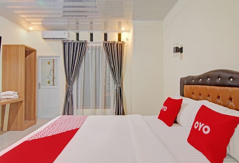 디럭스 룸, Capital O 90643 Suri Guest House Syariah