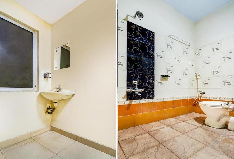 חדר סטנדרט, Collection O G Silver Near Airport