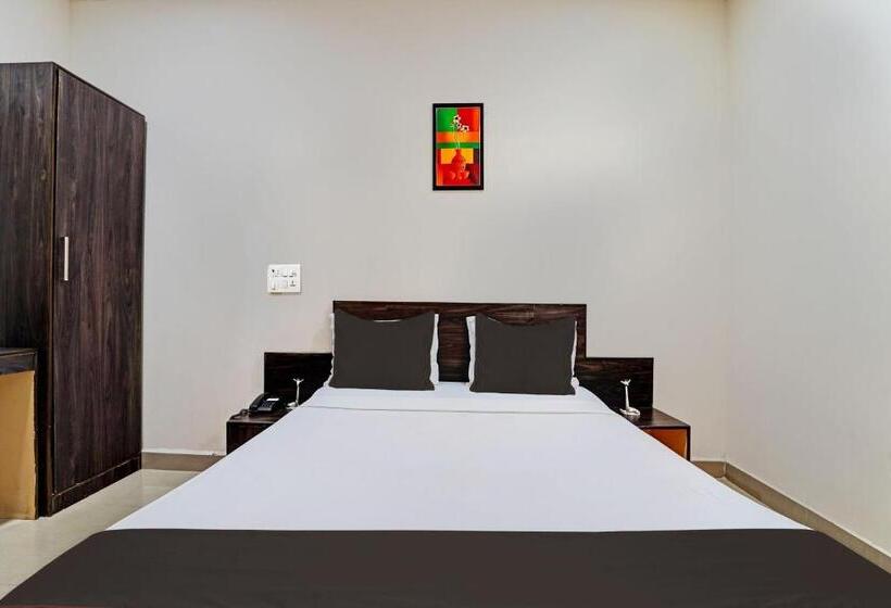 חדר סטנדרט, Collection O G Silver Near Airport