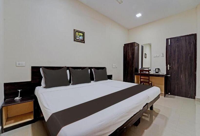 חדר סטנדרט, Collection O G Silver Near Airport