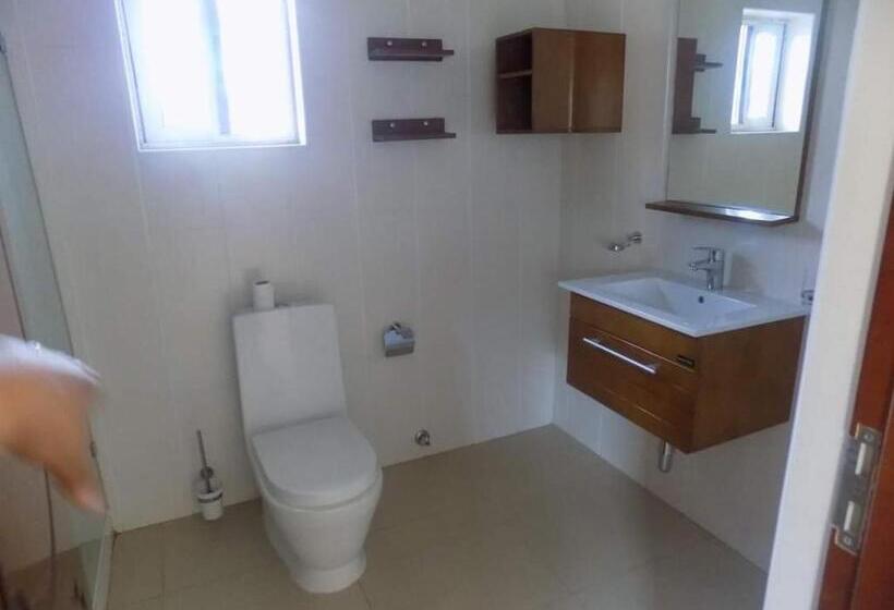 غرفة كلاسيكية ثلاثية, Oyo 82477 Drishyam