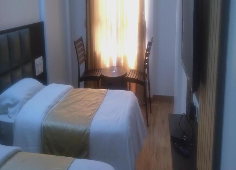 Standard Room, Shiv Sangram