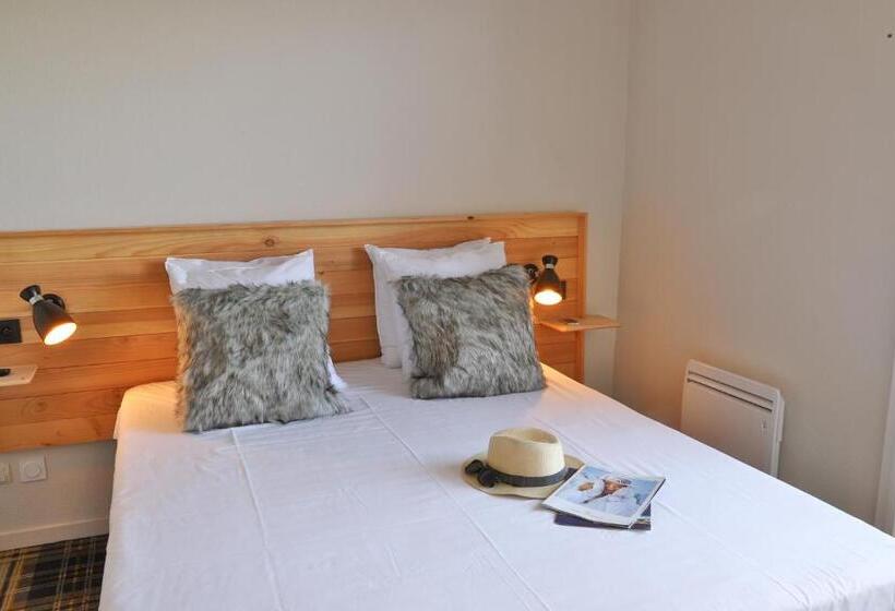 غرفة قياسية, Sowell Family La Lauziere