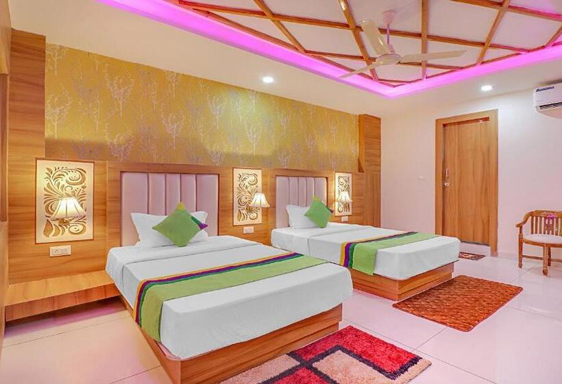 Superiorrum Bergsutsikt, Treebo Tropical Roots, Bhupatwala Haridwar