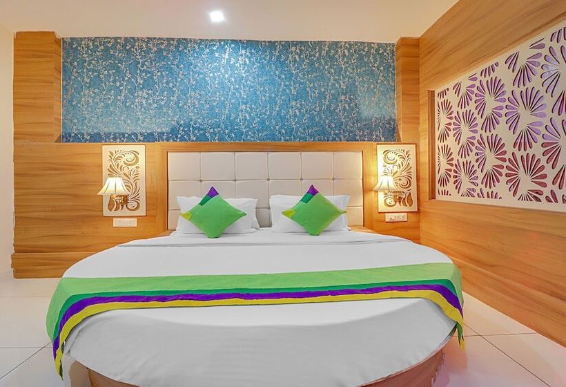 Deluxe Rum Bergsutsikt, Treebo Tropical Roots, Bhupatwala Haridwar