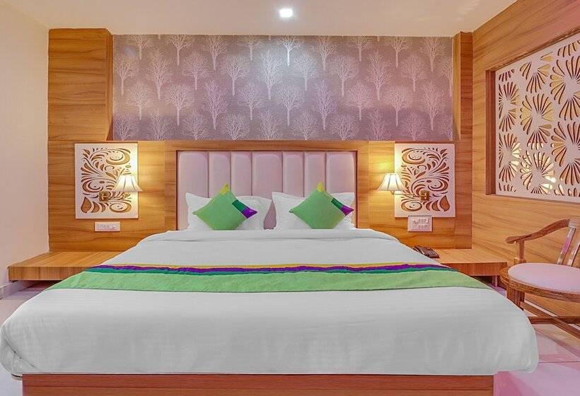 Superiorrum Bergsutsikt, Treebo Tropical Roots, Bhupatwala Haridwar