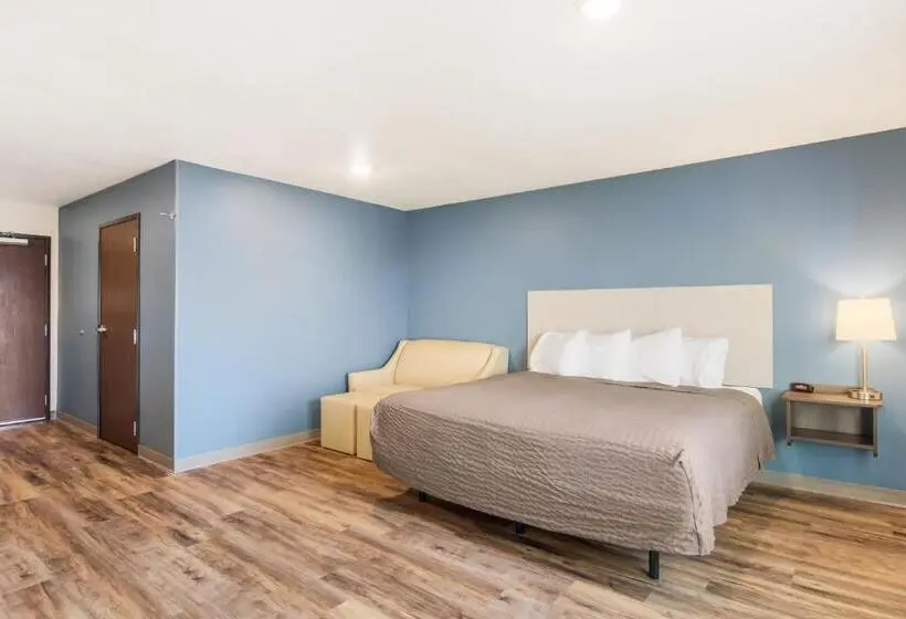 キングサイズベッドのスタンダードルーム, Woodspring Suites Thornton North Denver