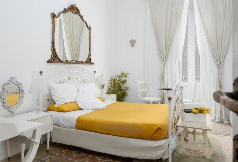 اتاق راحتی سه تخته, B&b Morosoli Palace