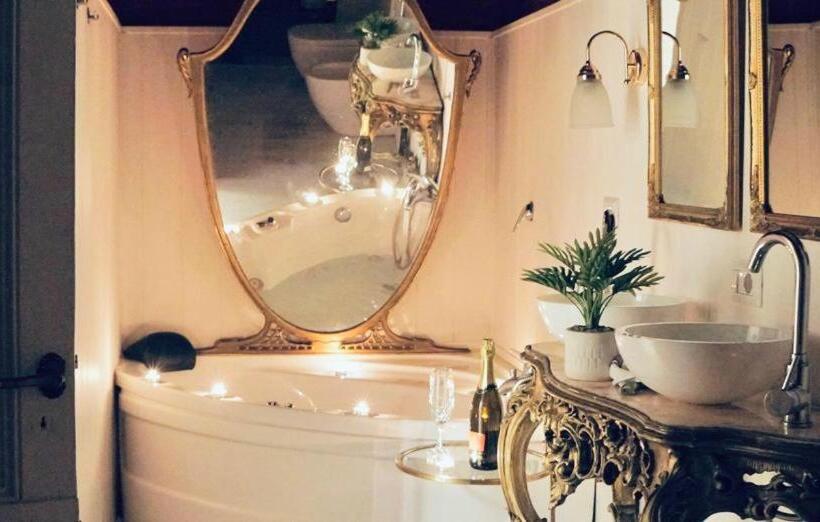 اتاق استاندارد با تخت بزرگ, B&b Morosoli Palace