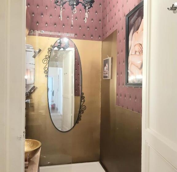 اتاق لوکس, B&b Morosoli Palace