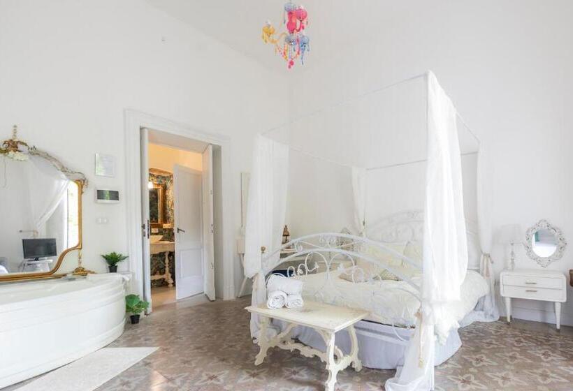 اتاق راحتی سه تخته, B&b Morosoli Palace